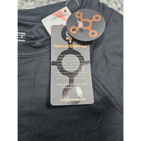 NWT Tommie Copper COMPRESSION SHIRT shoulder support WOMEN'S Size Medium Black - Picture 2 of 8